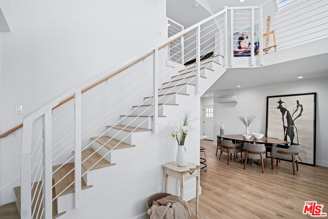 2817 3rd Street, Unit 1 Santa Monica, CA 90405 - Photo 14 of 34