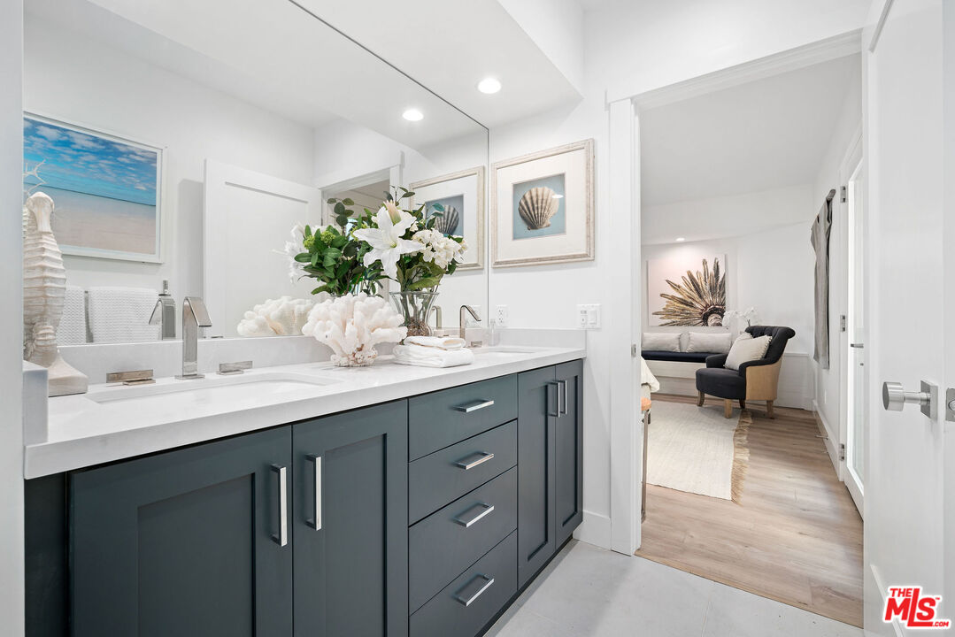2817 3rd Street, Unit 1 Santa Monica, CA 90405 - Photo 25 of 34