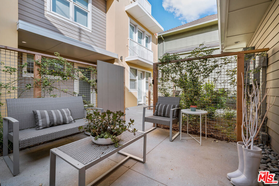 2817 3rd Street, Unit 1 Santa Monica, CA 90405 - Photo 29 of 34