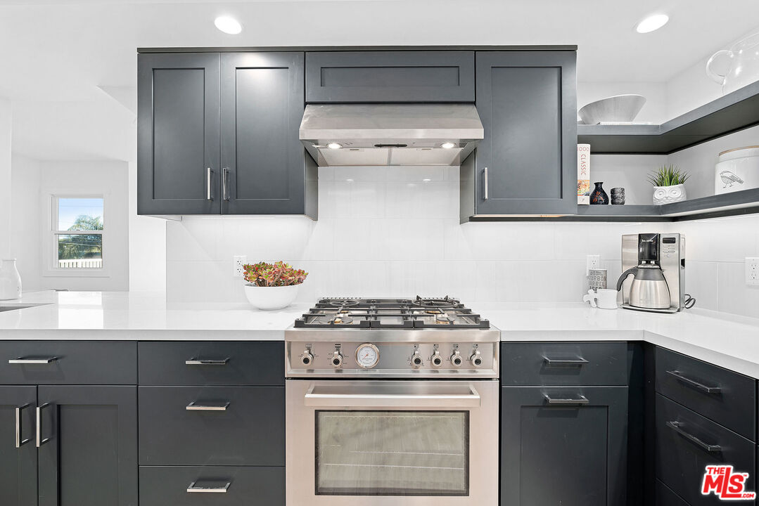 2817 3rd Street, Unit 1 Santa Monica, CA 90405 - Photo 9 of 34