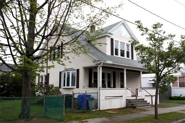 8 Worthy Street Springfield, MA 01104 - Photo 3 of 30