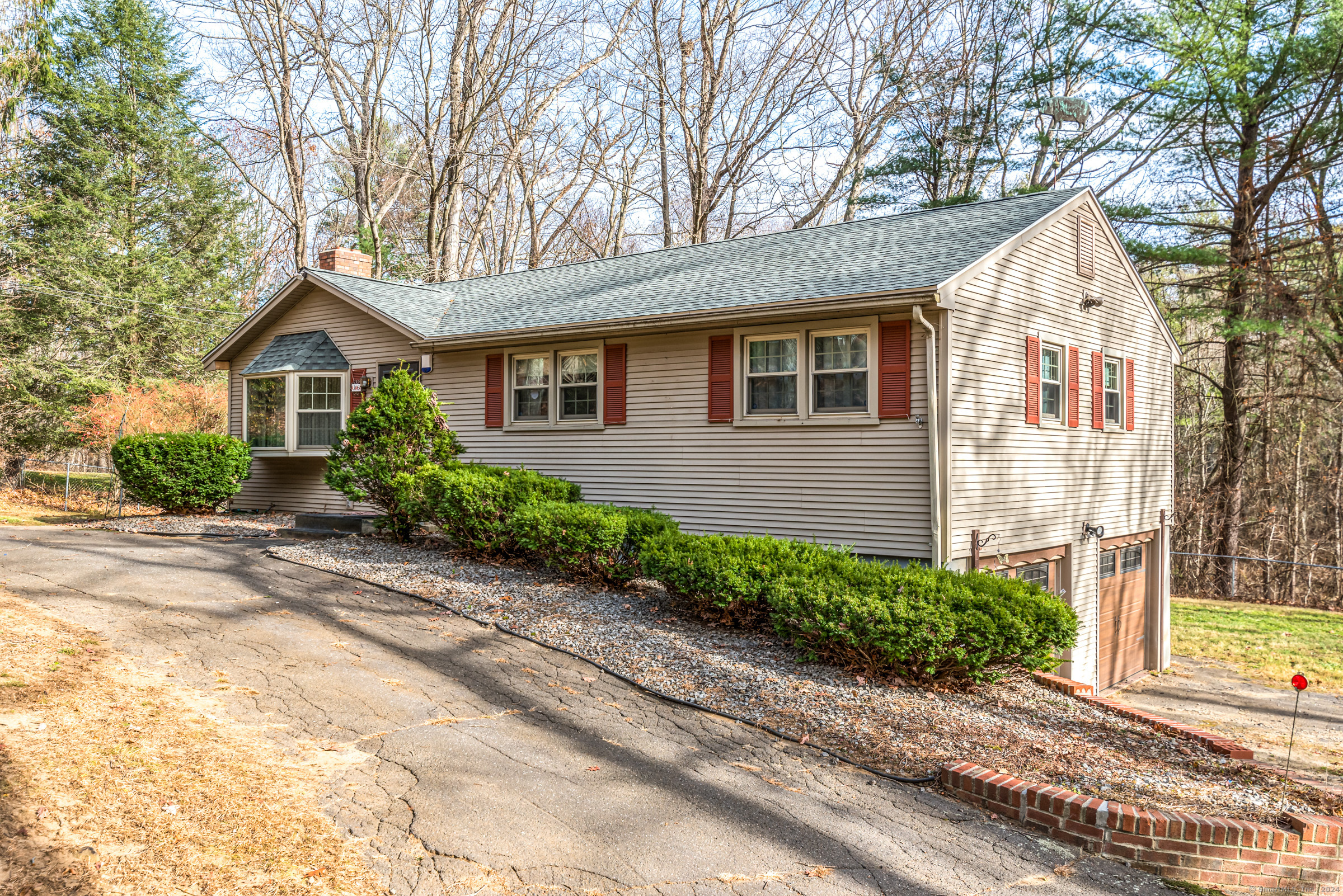 36 Luchon Road Willington, CT 06279 - Photo 1 of 1