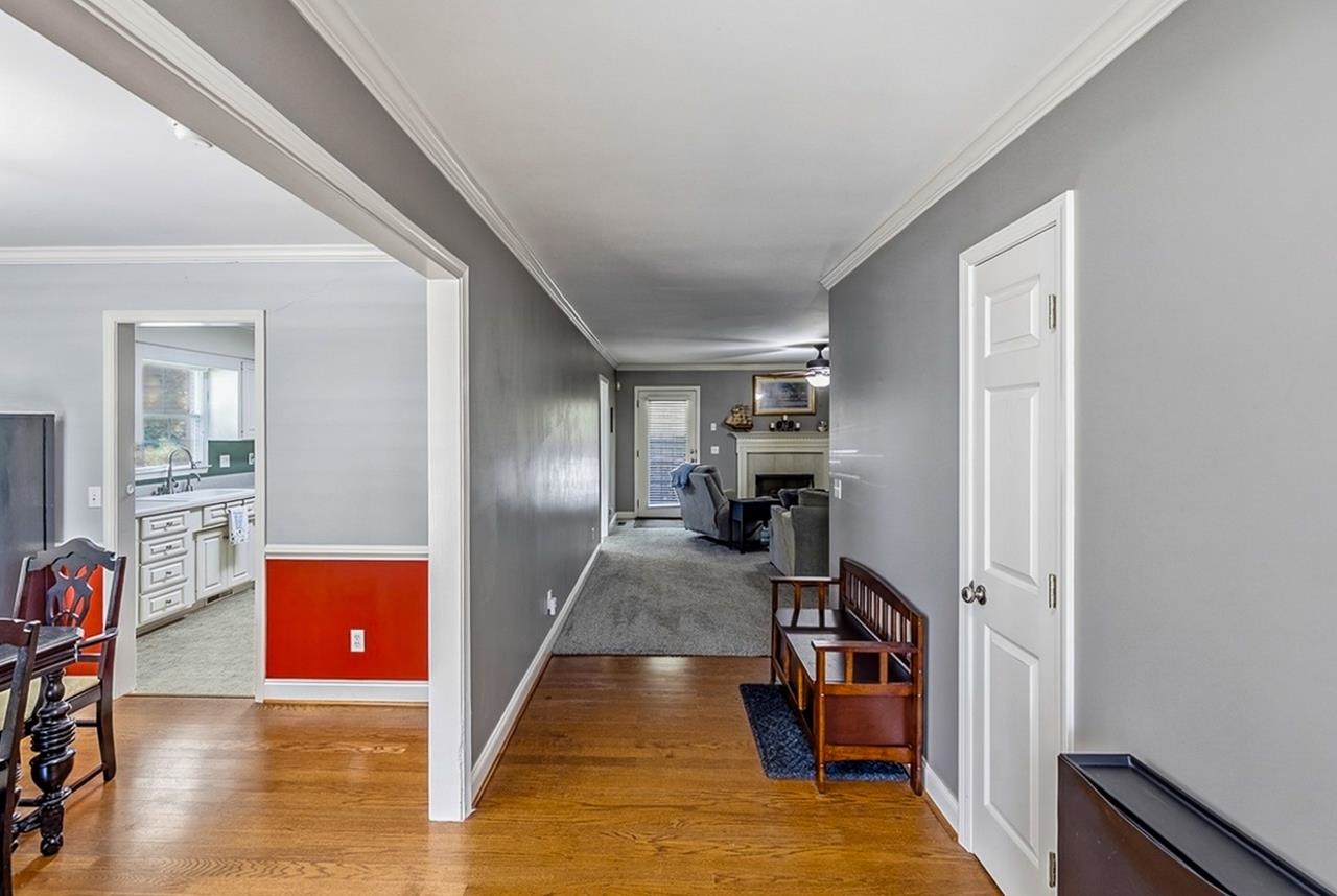 443 Congaree Road Roebuck, SC 29376 - Photo 8 of 47 Gallery Image 8