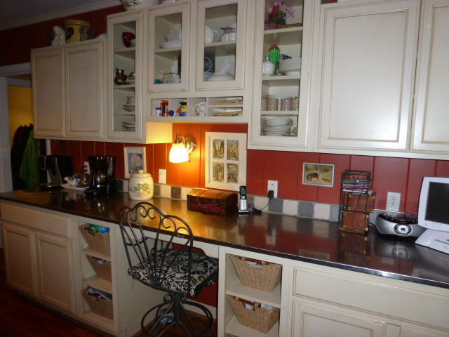 347 West Hunt Road Alcoa, TN 37701 - Photo 14 of 40 9.JPG