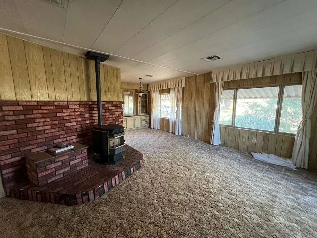 101 Jones Street Bodfish, CA 93205 - Photo 3 of 16 a living room with furniture