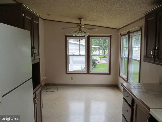 146 Sun Valley Road Elizabethtown, PA 17022 - Photo 4 of 20 Gallery Image 4