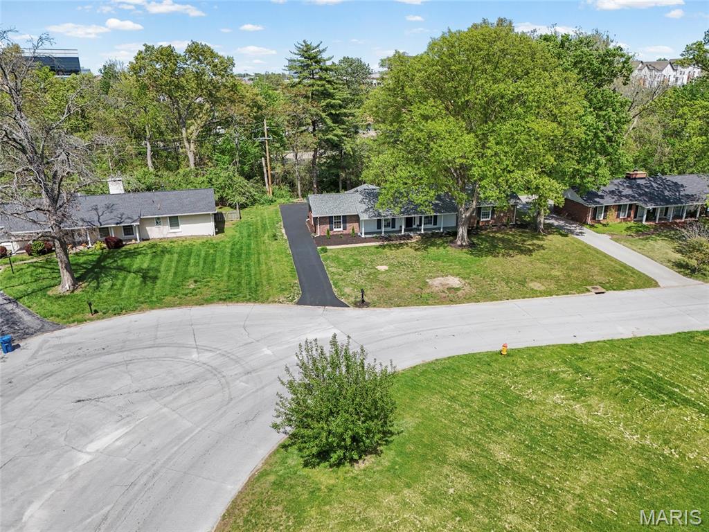 11967 Randy Drive Creve Coeur, MO 63141 - Photo 75 of 81 Gallery Image 75