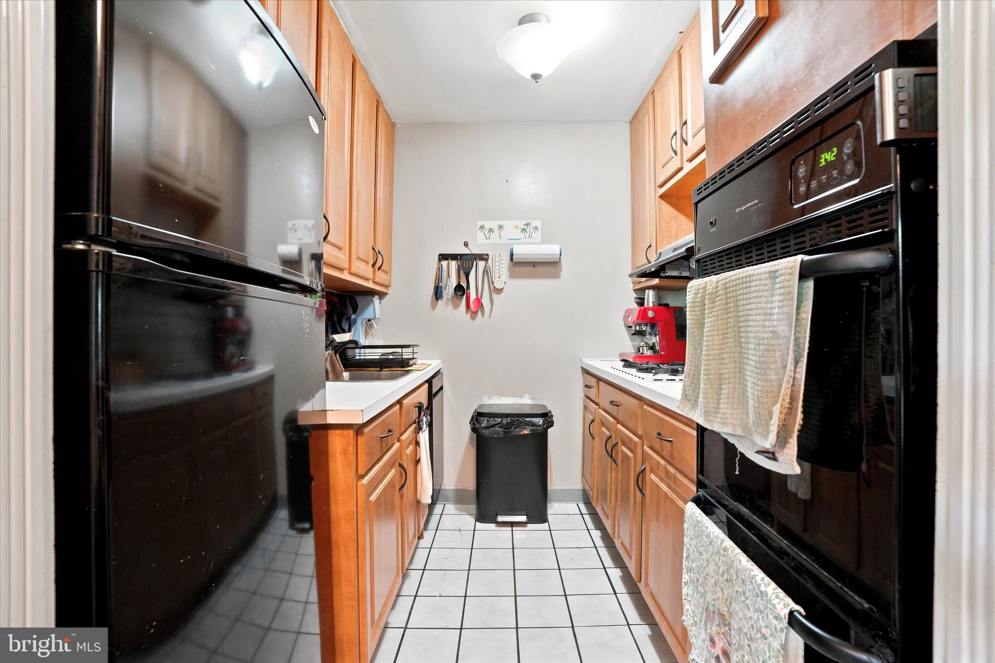 6901 Valley Avenue, Unit D2 Philadelphia, PA 19128 - Photo 8 of 25