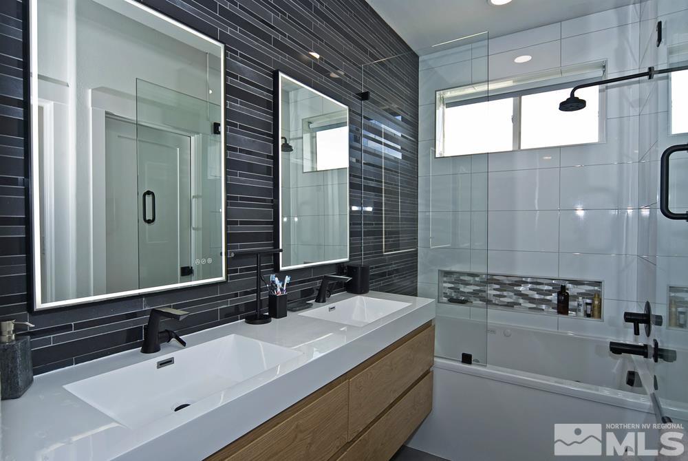 3548 Heron's Circle Reno, NV 89502 - Photo 14 of 19 Photo 14