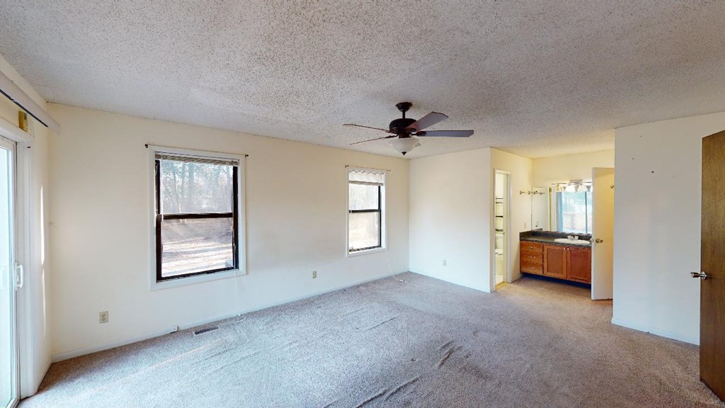 312 Spring Creek Road Goldsboro, NC 27534 - Photo 13 of 19 Gallery Image 13