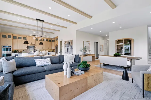 $1,074,000 | 10 Foxwood Drive, Unit 65, Danbury, CT 06810