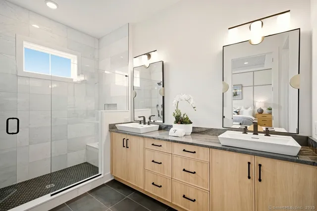 $1,074,000 | 10 Foxwood Drive, Unit 65, Danbury, CT 06810