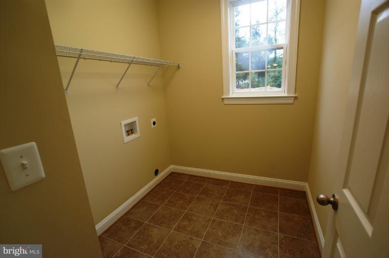 12023 Deka Road Clinton, MD 20735 - Photo 19 of 23 Interior (General)