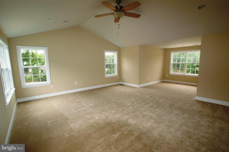 12023 Deka Road Clinton, MD 20735 - Photo 10 of 23 Bedroom (Master)