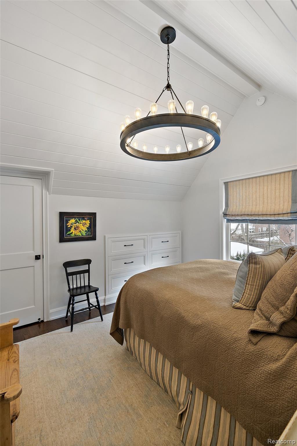 2344 Windemere Road Birmingham, MI 48009 - Photo 18 of 26 2344 Windemere Rd-39.jpg