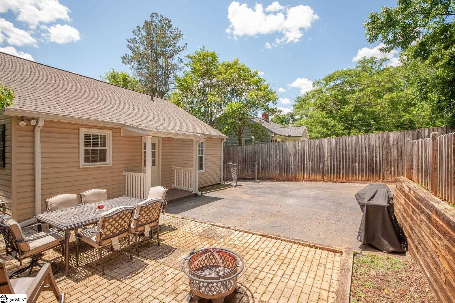 203 Lowndes Hill Road Greenville, SC 29607 - Photo 24 of 29