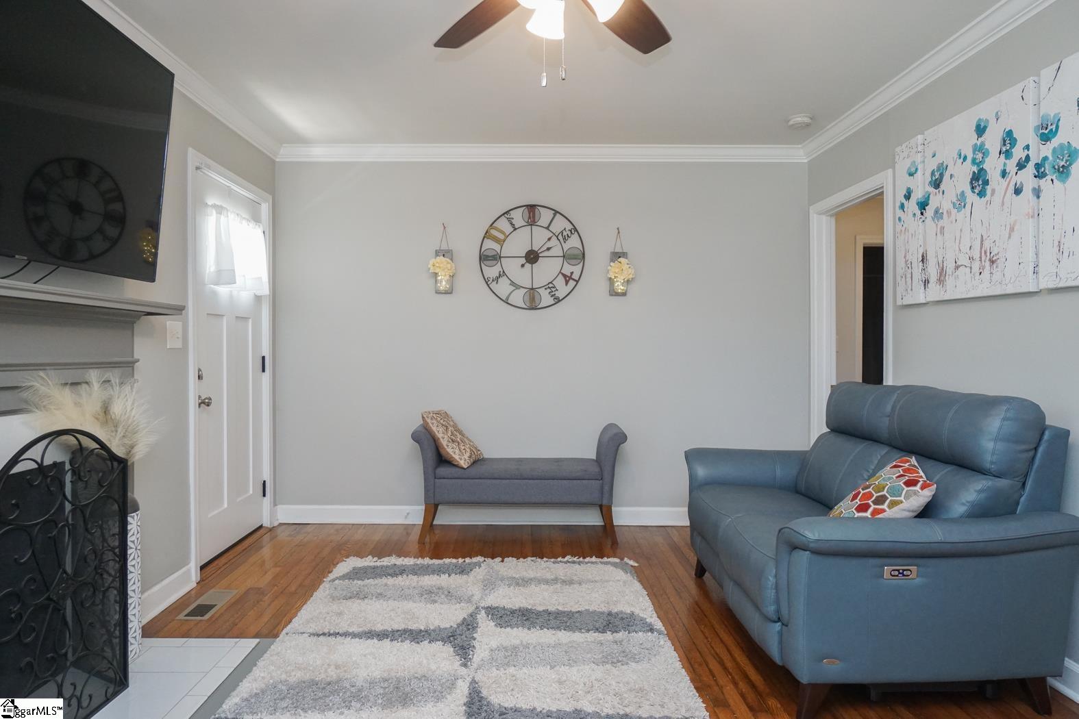 203 Lowndes Hill Road Greenville, SC 29607 - Photo 5 of 29