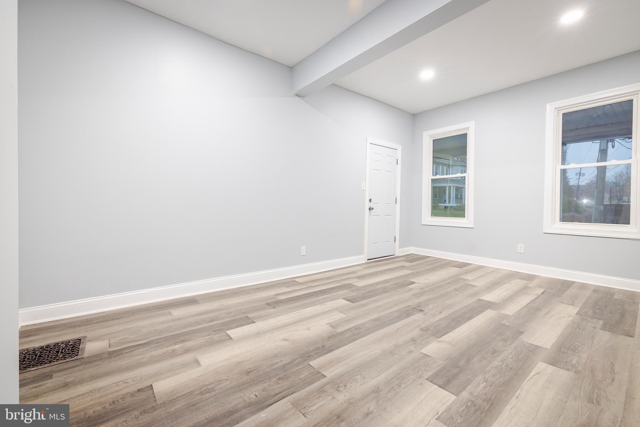 75 Cooper Street, Unit A Woodbury, NJ 08096 - Photo 4 of 12