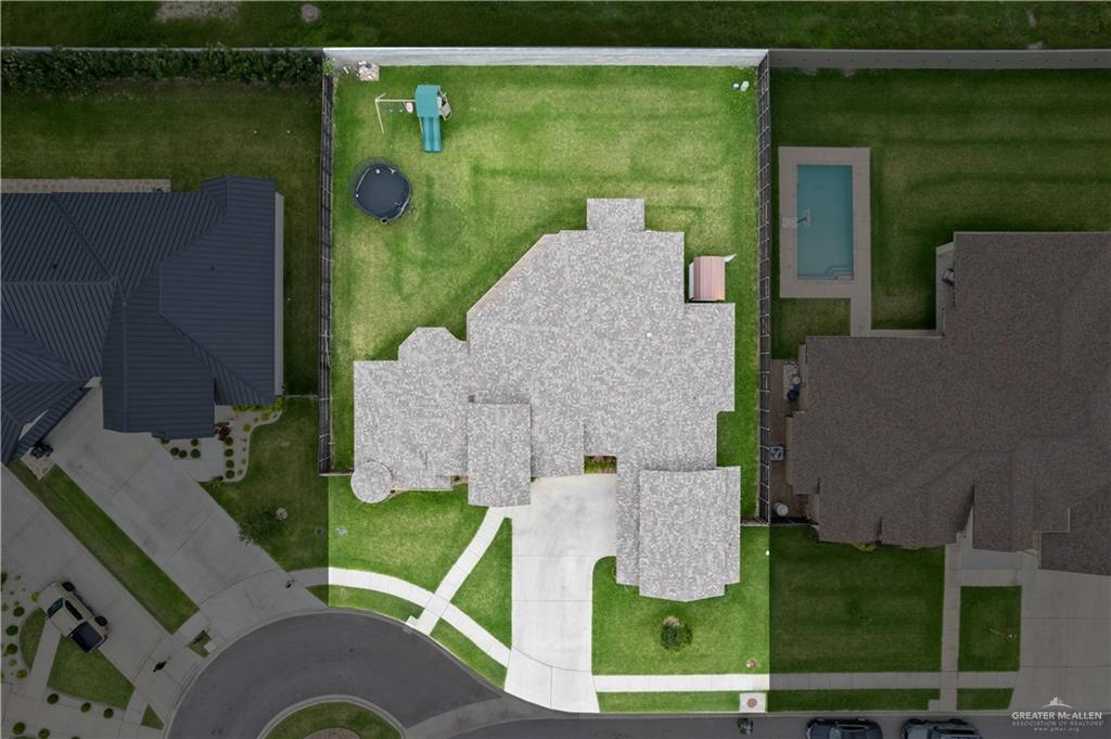 2504 Tulip Street Mission, TX 78574 - Photo 26 of 26 an aerial view of a house having outdoor space