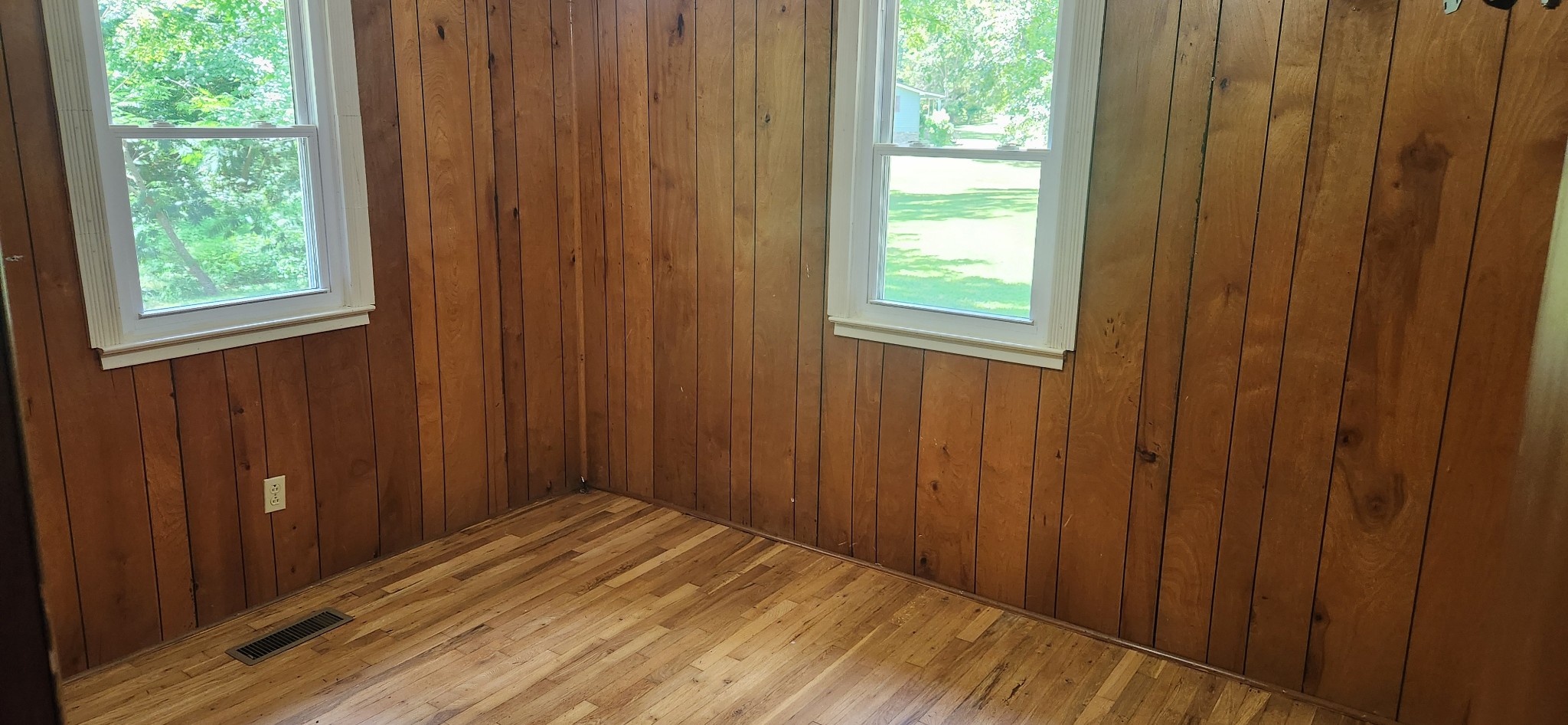 259 Brushy Road Centerville, TN 37033 - Photo 14 of 17 2nd bed room is 9 x 11