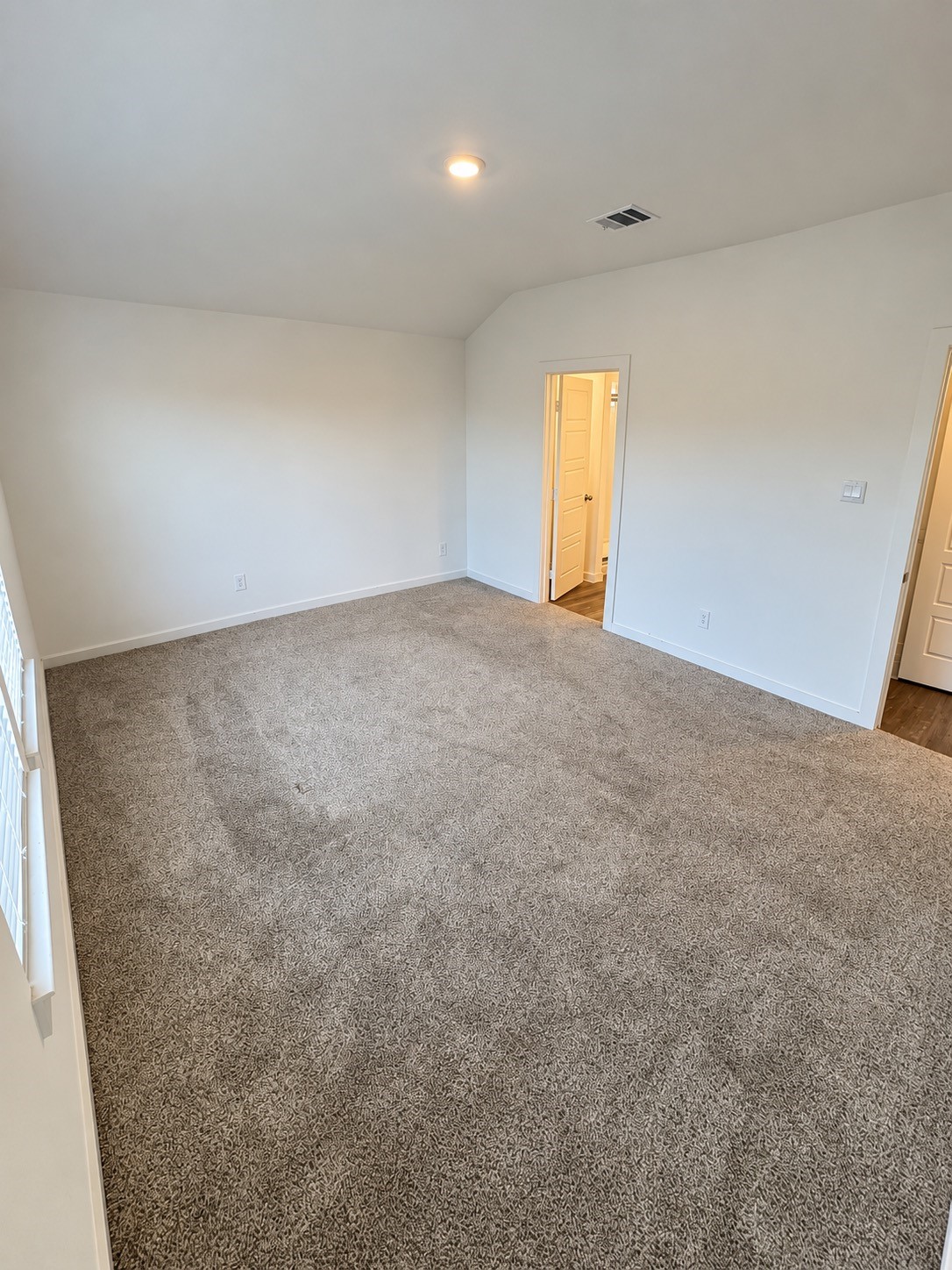 8707 Anacua Drive Rosharon, TX 77583 - Photo 7 of 22 Master Bed