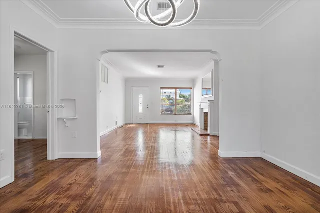 $6,000 | 8826 Emerson Avenue, Surfside, FL 33154