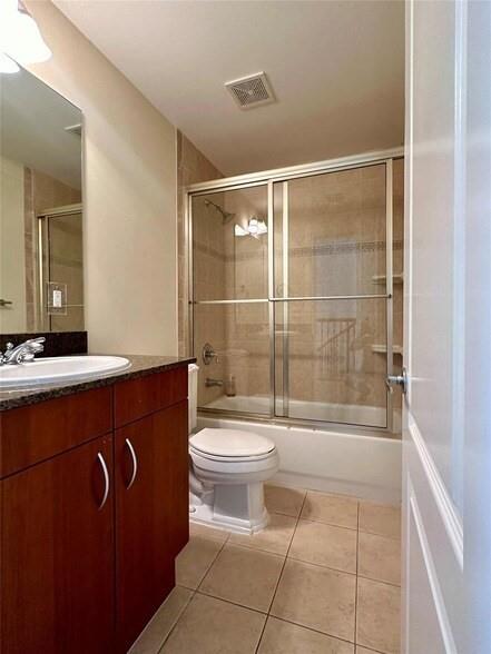 1362 Bayview Drive Fort Lauderdale, FL 33304 - Photo 20 of 35
