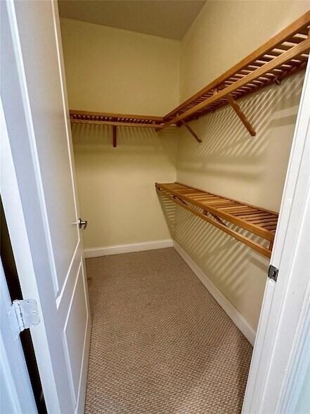 1362 Bayview Drive Fort Lauderdale, FL 33304 - Photo 22 of 35