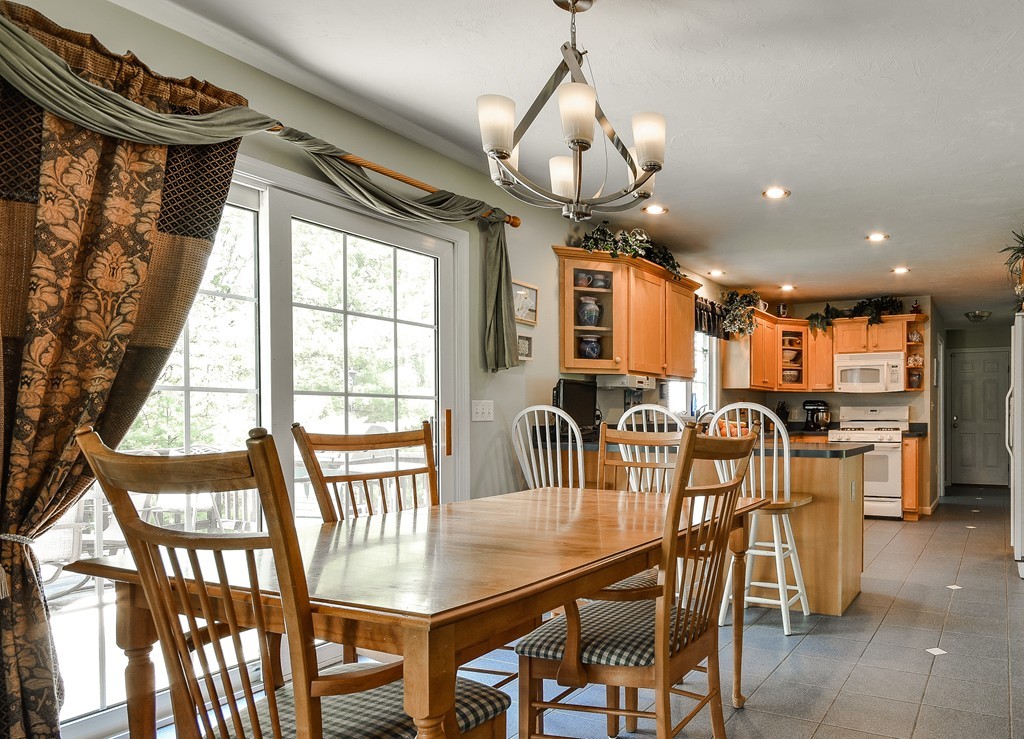43 Orchard Road Ashland, MA 01721 - Photo 7 of 27