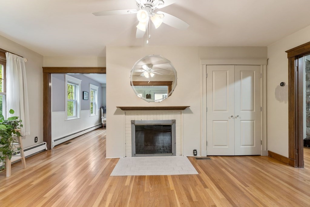 3 Stevens Road Wellesley, MA 02482 - Photo 5 of 23