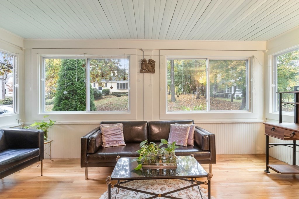 3 Stevens Road Wellesley, MA 02482 - Photo 7 of 23