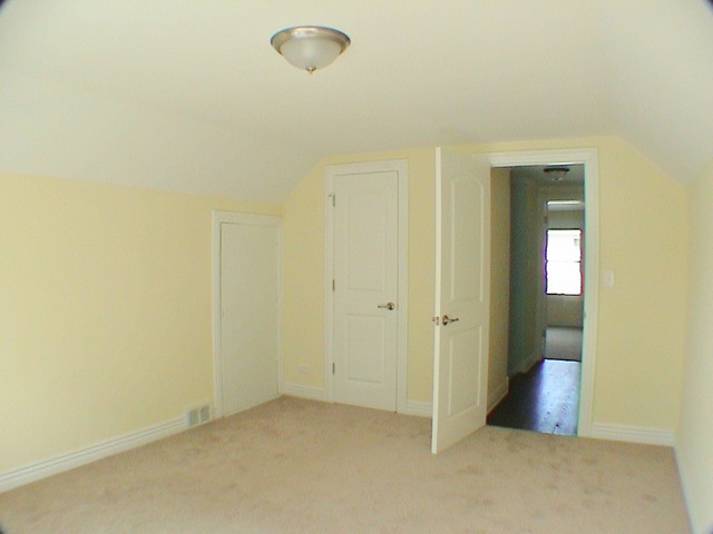 151 South Quentin Road Palatine, IL 60067 - Photo 16 of 24