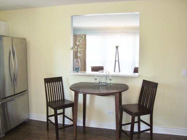 151 South Quentin Road Palatine, IL 60067 - Photo 5 of 24