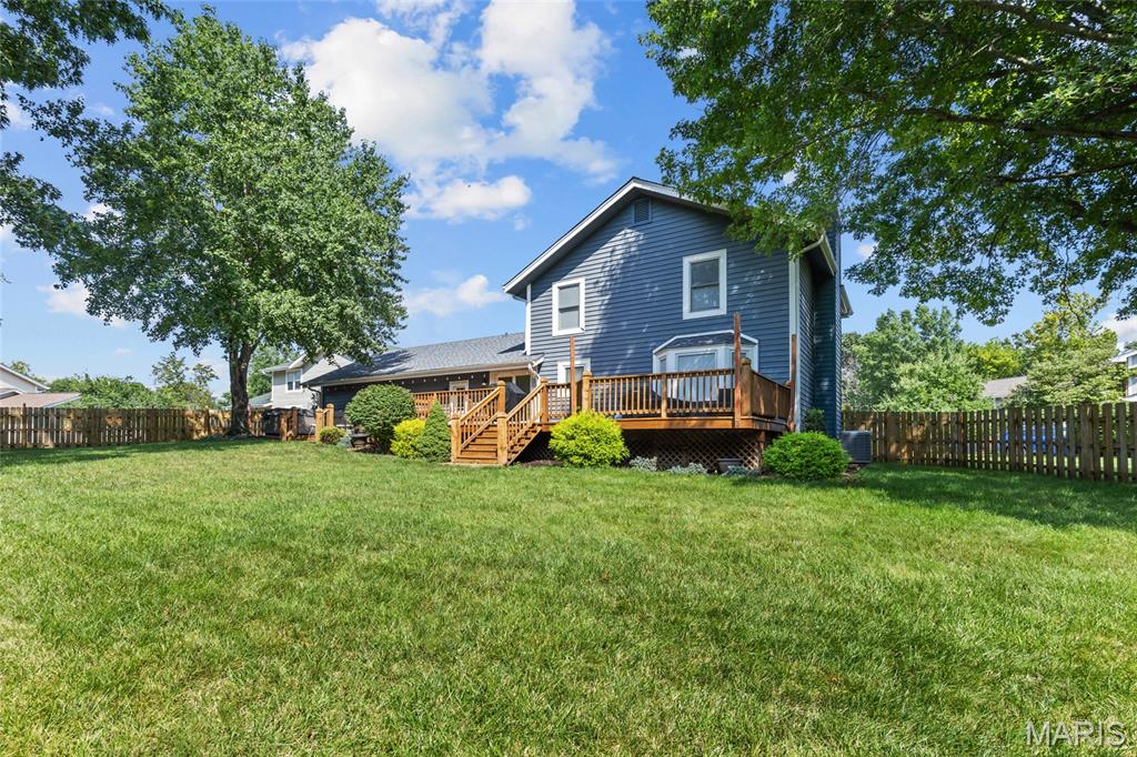4 River Ridge Court St. Charles, MO 63303 - Photo 7 of 39 Gallery Image 7