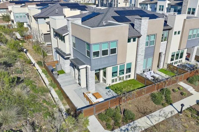 $1,199,000 | 10992 Lotta Court, San Diego, CA 92126