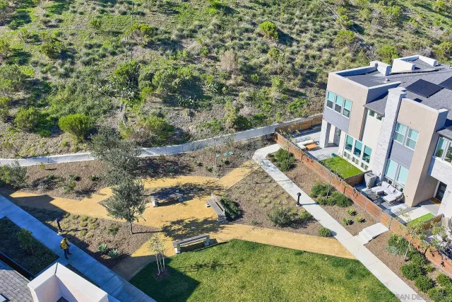 $1,199,000 | 10992 Lotta Court, San Diego, CA 92126