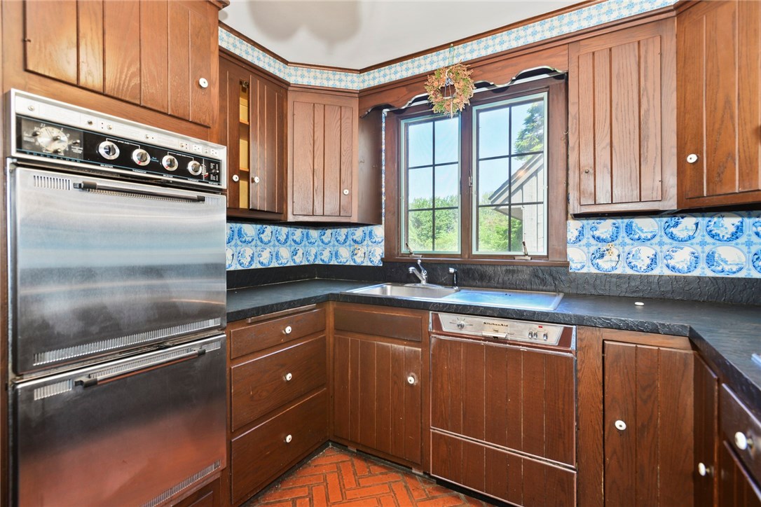 70 Butts Rock Road Little Compton, RI 02837 - Photo 12 of 40