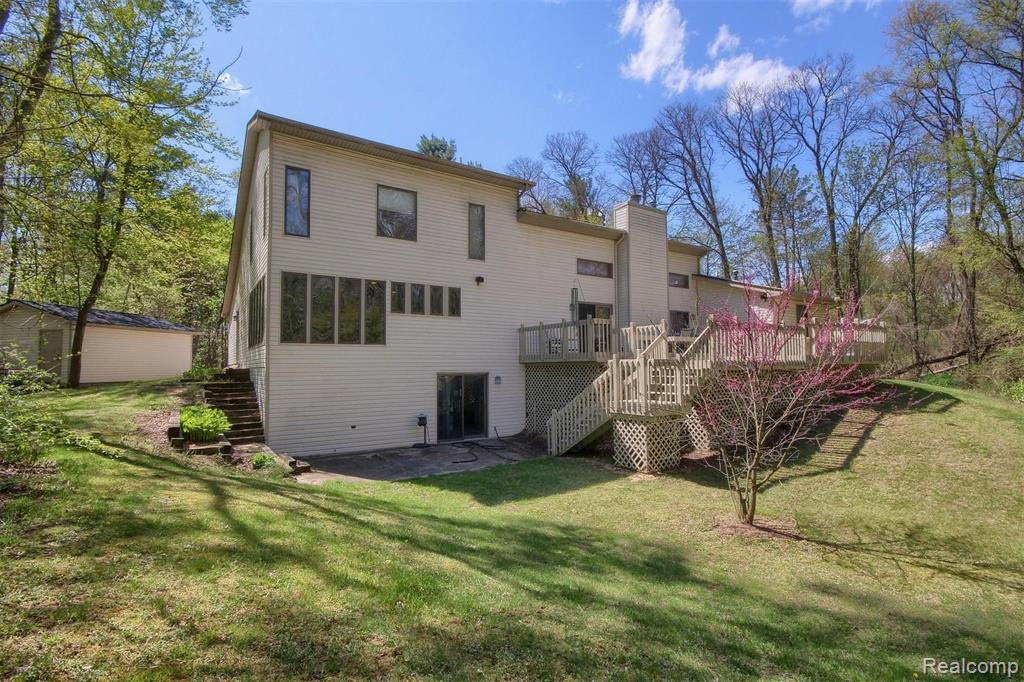 20683 Clark Road Belleville, MI 48111 - Photo 26 of 34