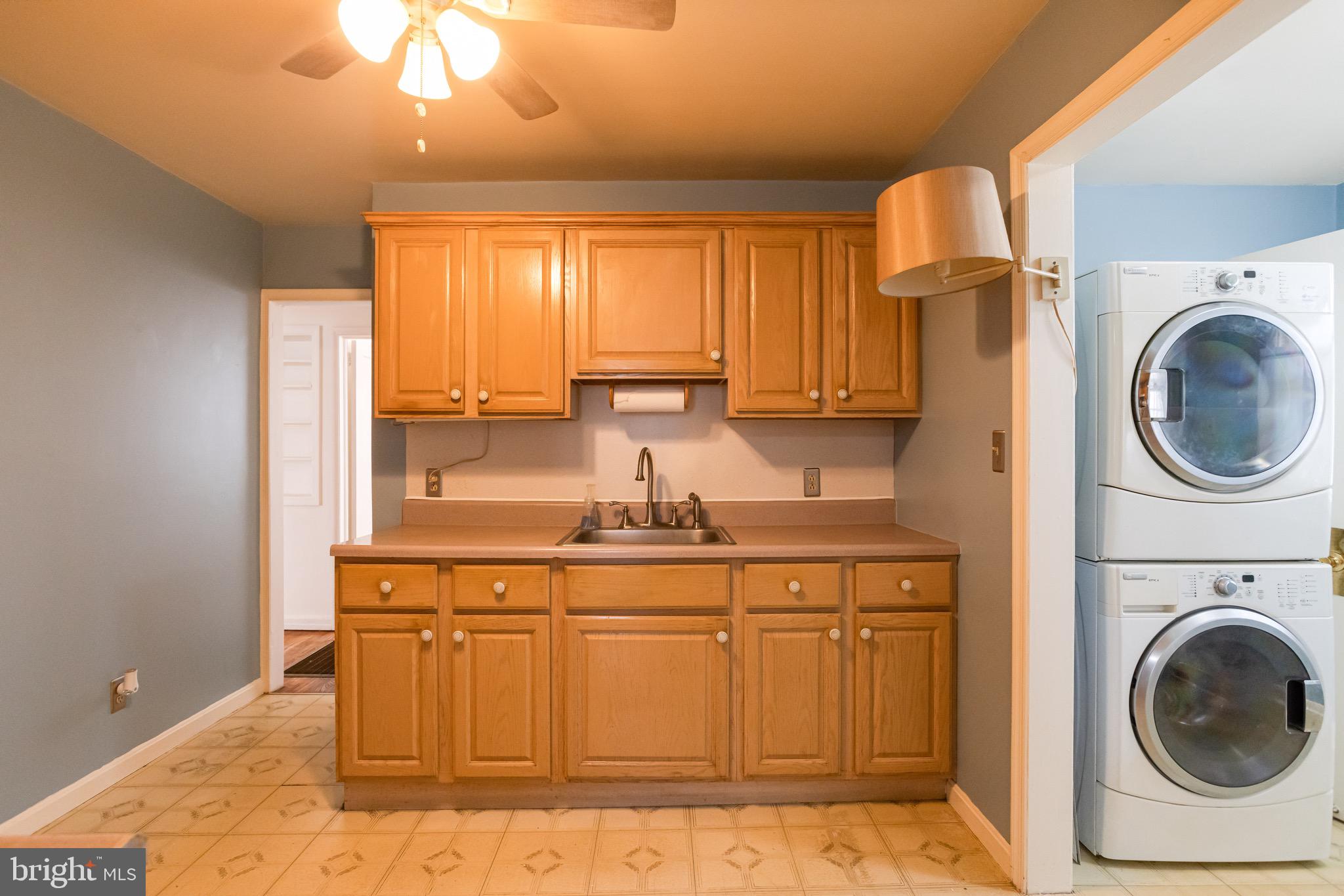 8141 Cornwall Road Dundalk, MD 21222 - Photo 14 of 40