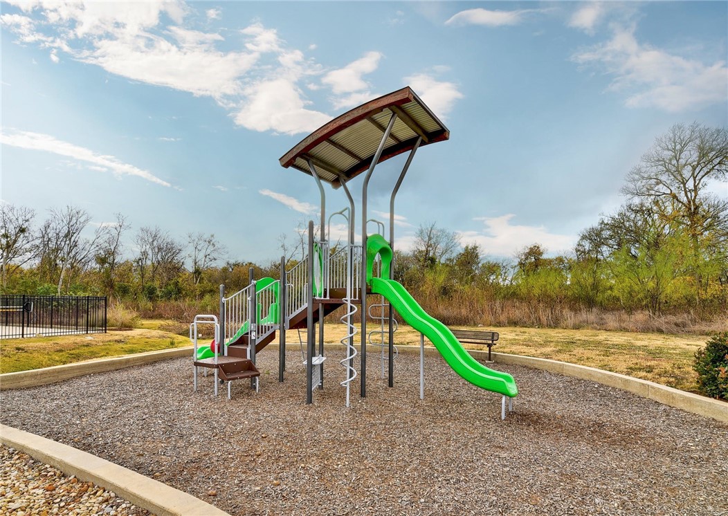 5400 Daimler Drive Austin, TX 78744 - Photo 27 of 40