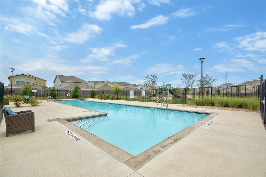 5400 Daimler Drive Austin, TX 78744 - Photo 32 of 40