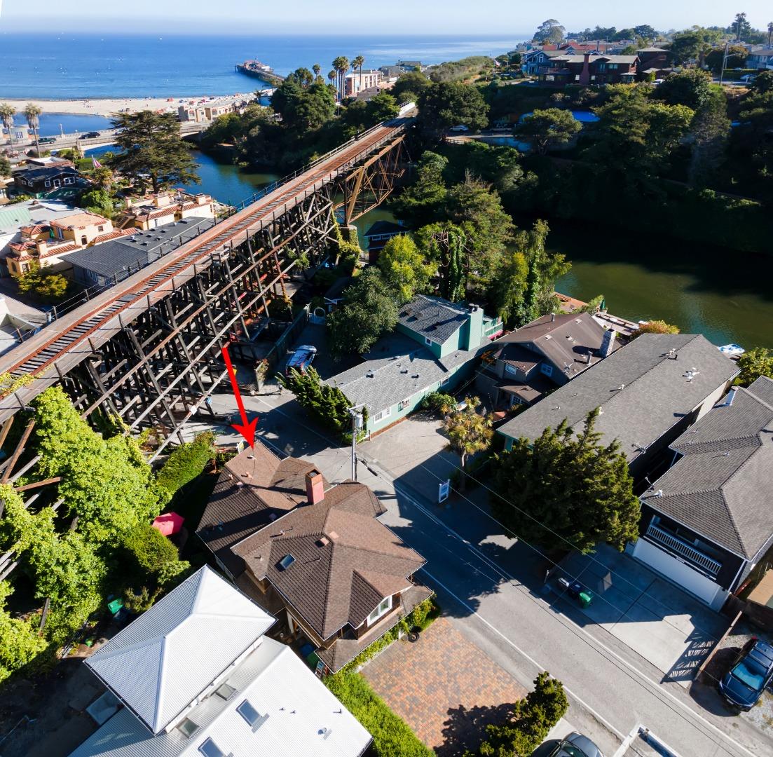 402 Riverview Avenue Capitola, CA 95010 - Photo 2 of 19 an aerial view of multiple houses with yard