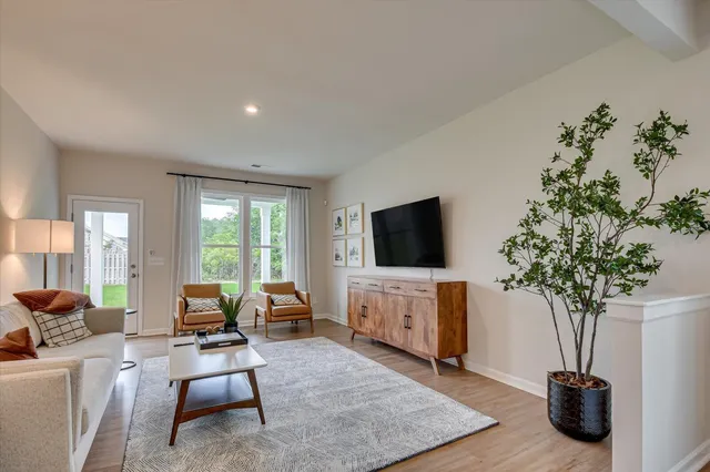 $325,900 | 945 Tess Street, Graniteville, SC 29829