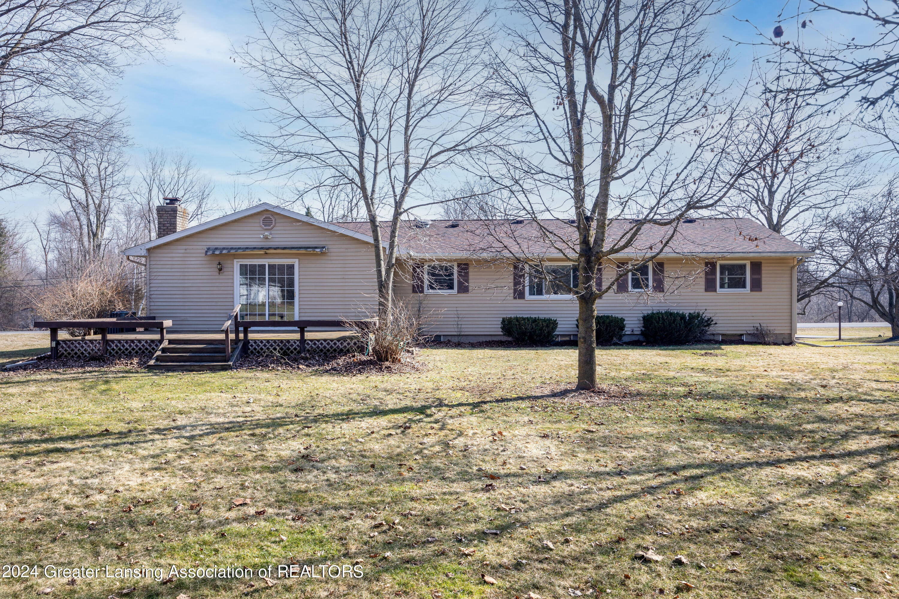2061 College Road Holt, MI 48842 - Photo 2 of 32 Back of House
