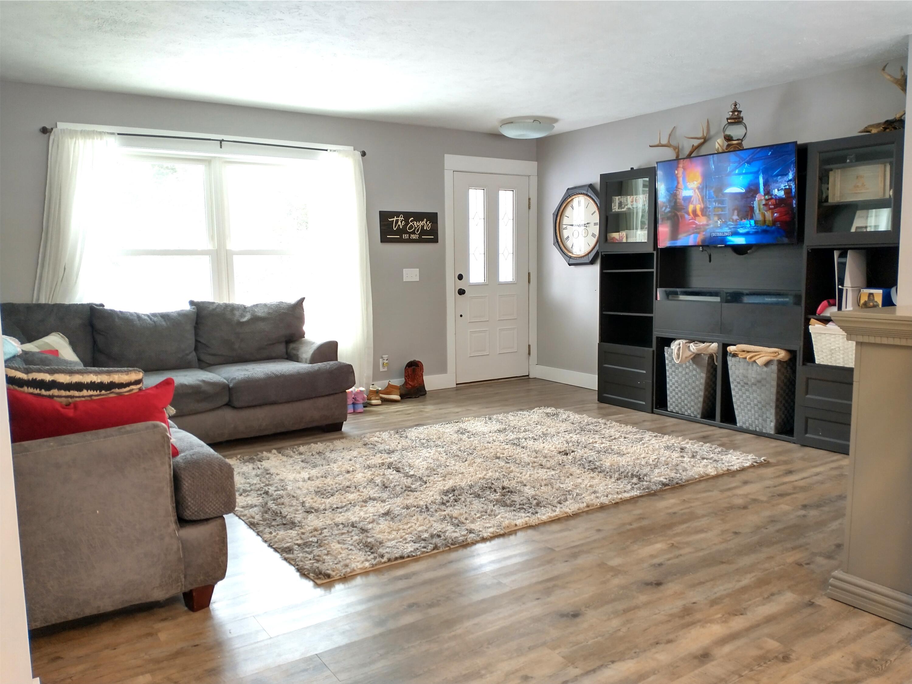 4646 Onaway Road Indian River, MI 49749 - Photo 8 of 28 Gallery Image 8