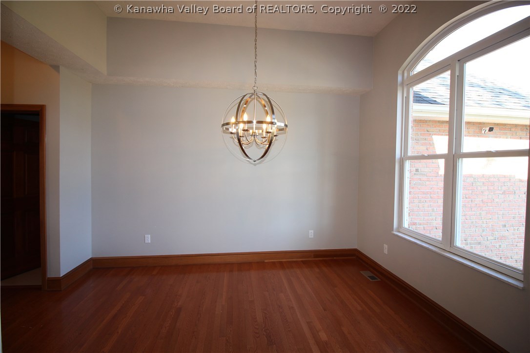 201 Jacob Court Winfield, WV 25213 - Photo 3 of 24 Gallery Image 3
