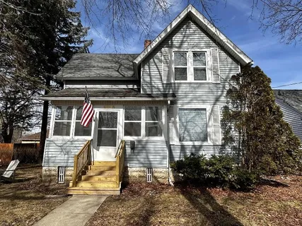 $375,000 | 1008 Giles Street, Stoughton, WI 53589
