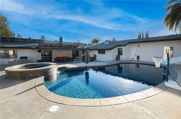 $2,195,000 | 19501 Vintage Street, Northridge, CA 91324
