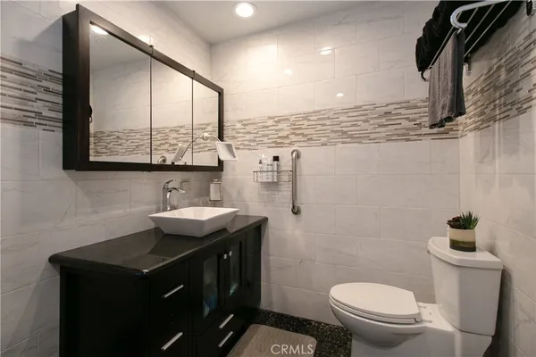 $2,195,000 | 19501 Vintage Street, Northridge, CA 91324