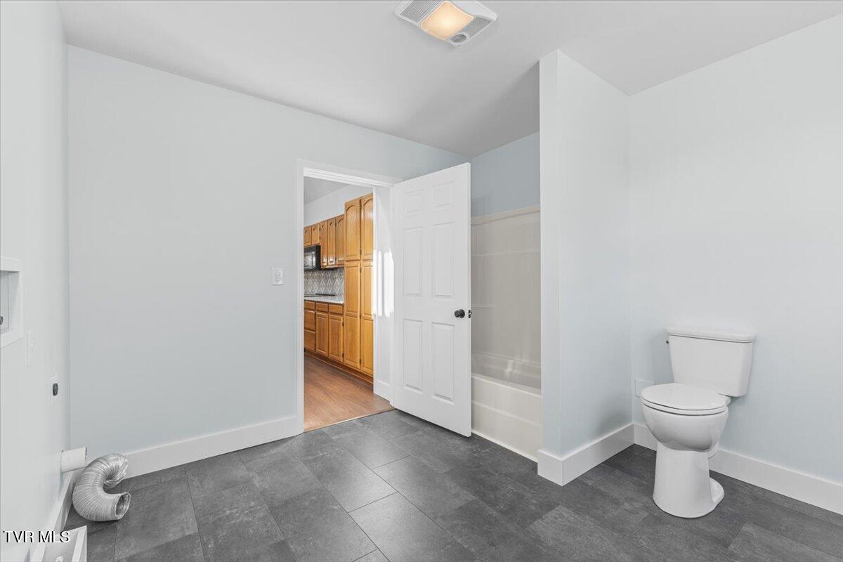 3271 Lunsford Mill Road Hiltons, VA 24258 - Photo 34 of 63 55-128A2427